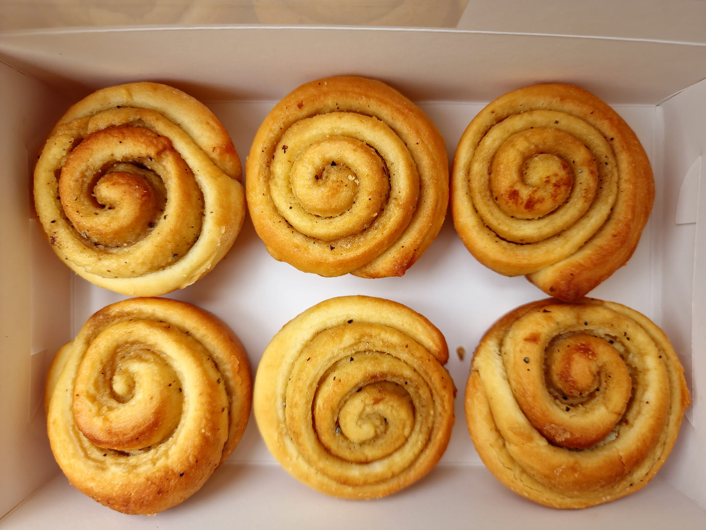 Festive Elaichi Swirls - Pack of 6