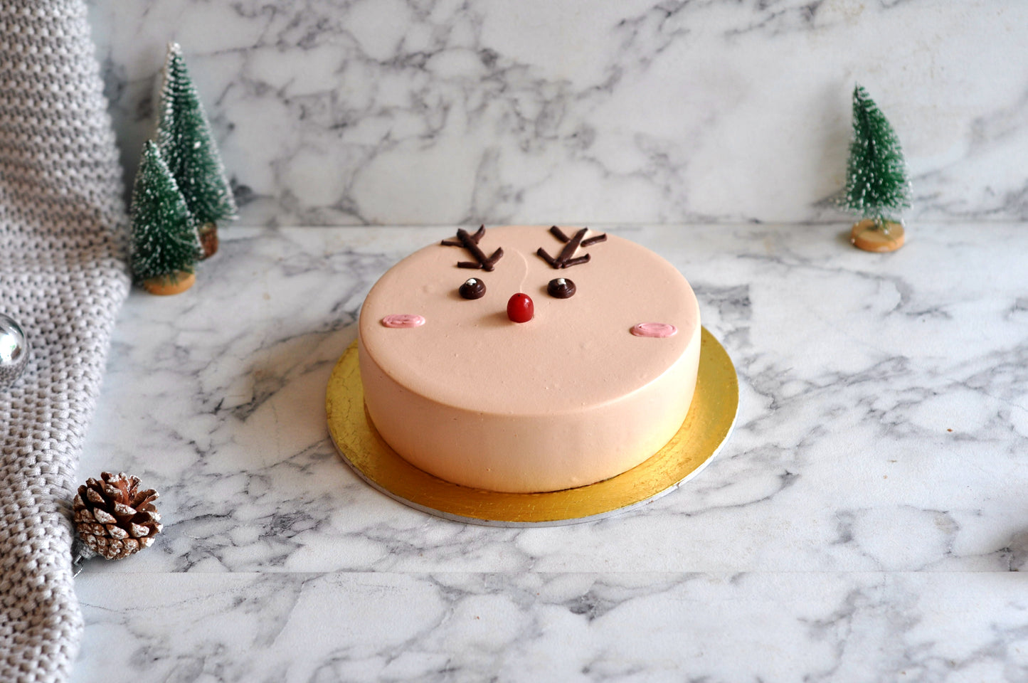 Christmas Reindeer Cake
