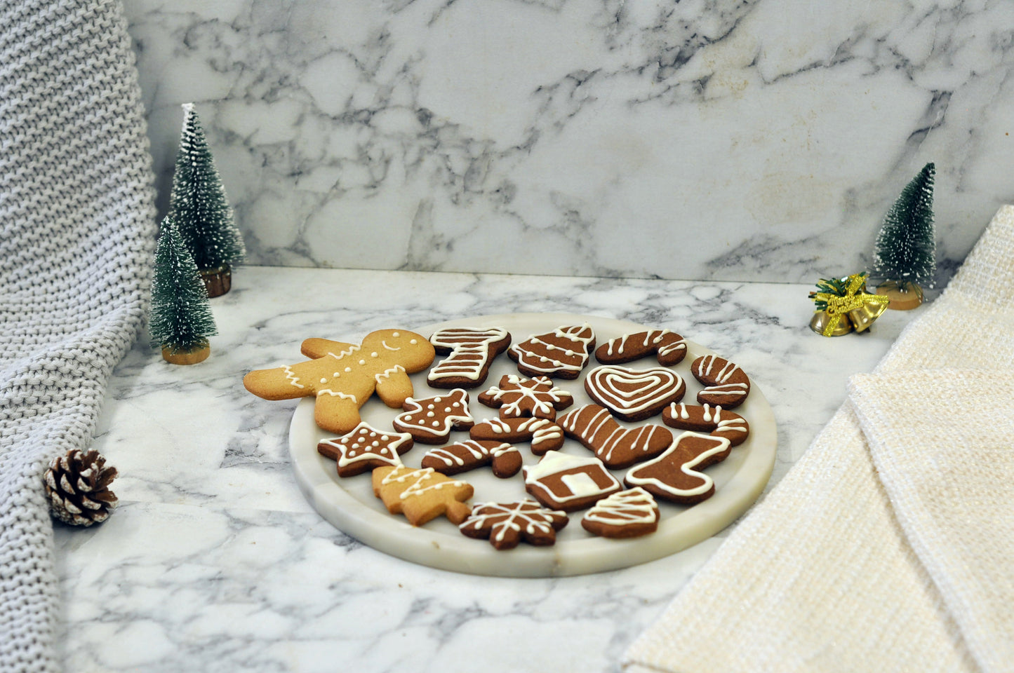 Christmas Ginger Cookies - Assorted Small