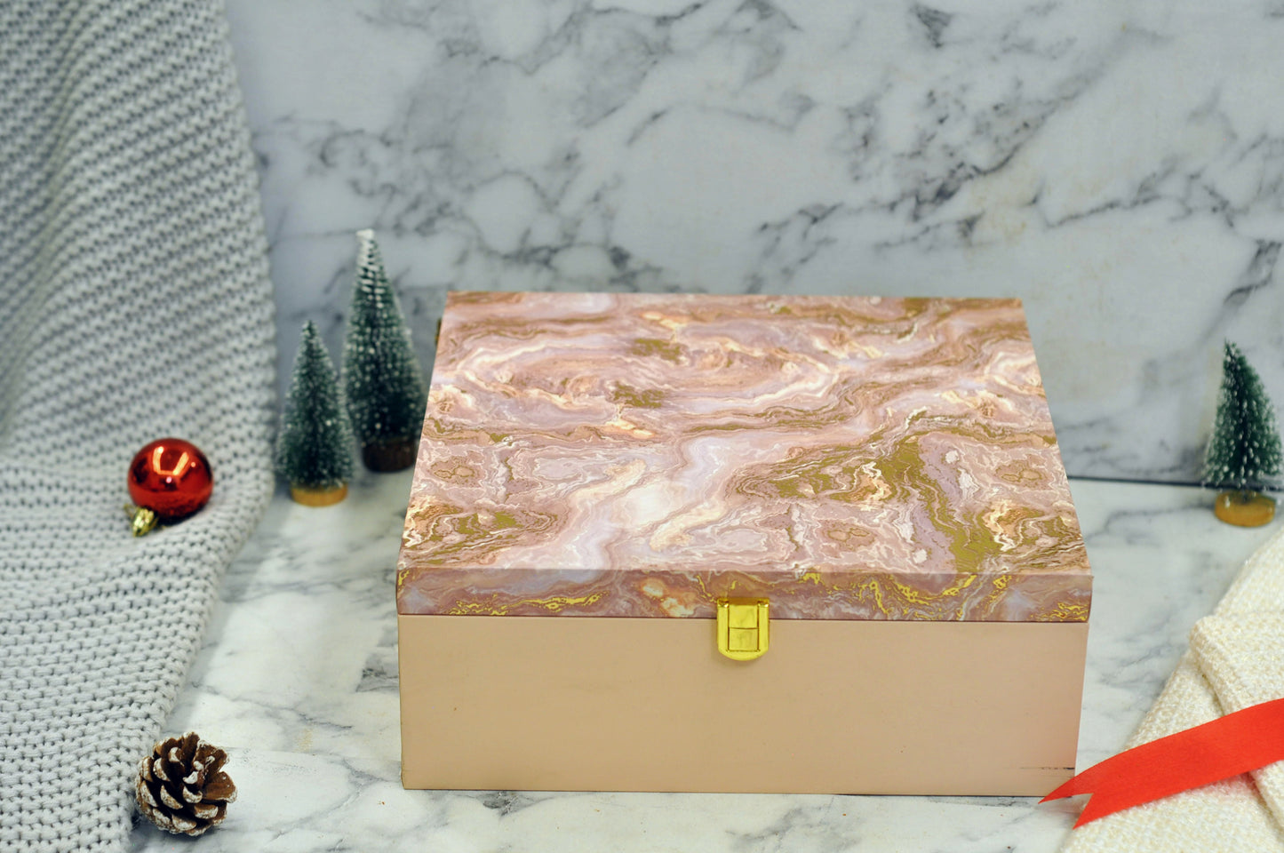 Christmas Gift Hamper 10*10 Trunk Box