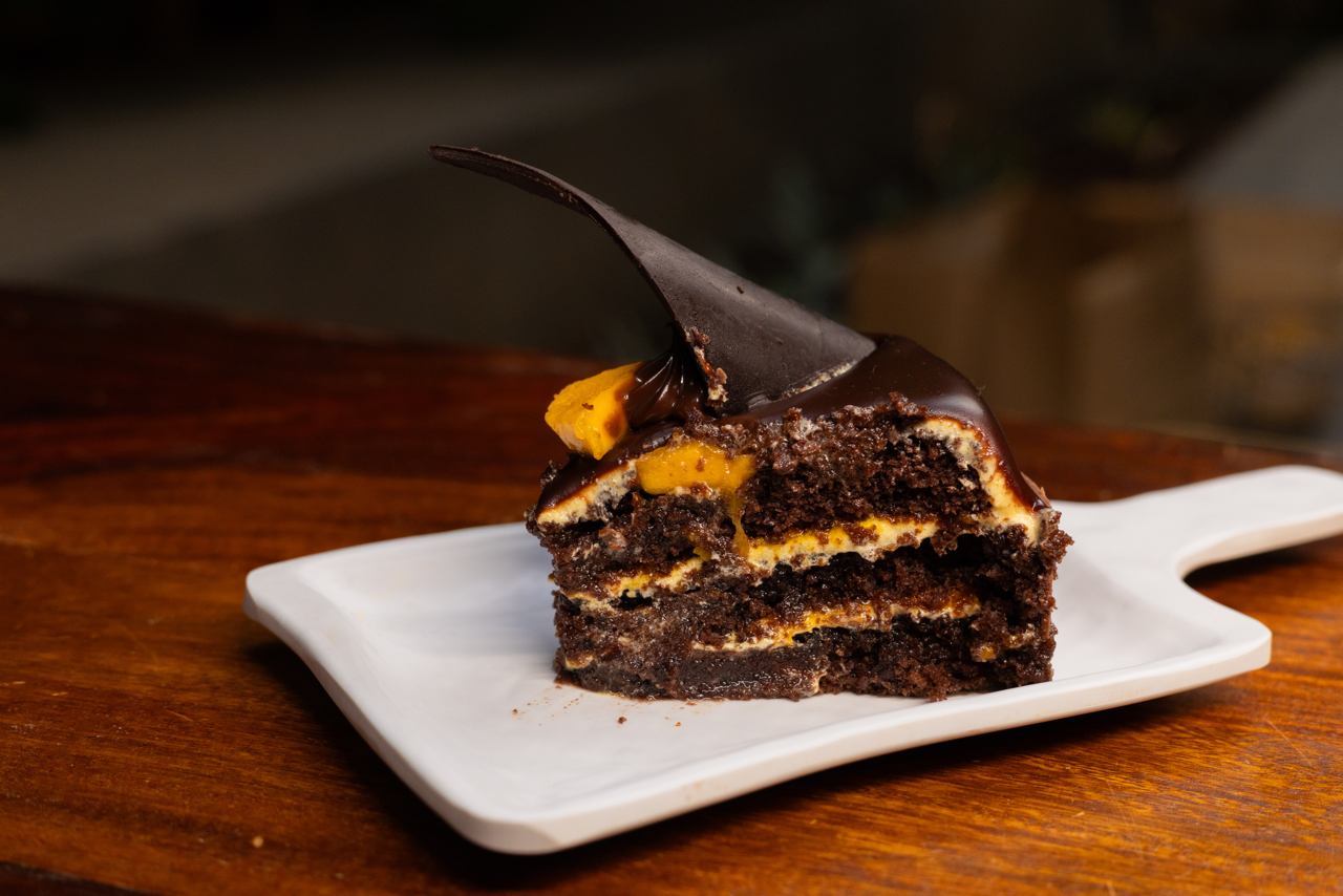 Chocolate Mango Cake
