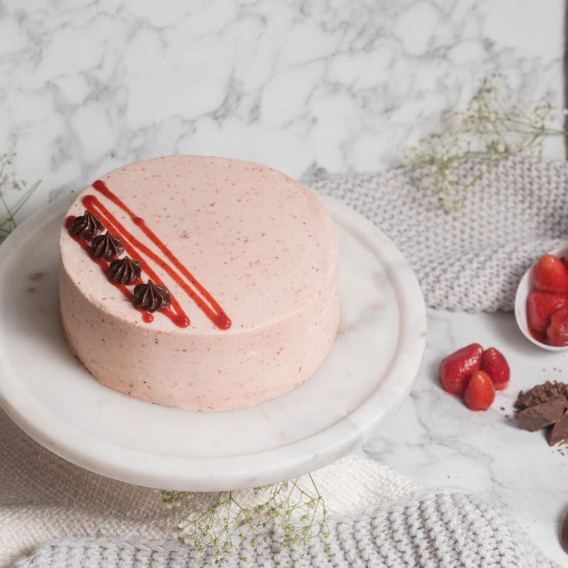 strawberry chocolate cake