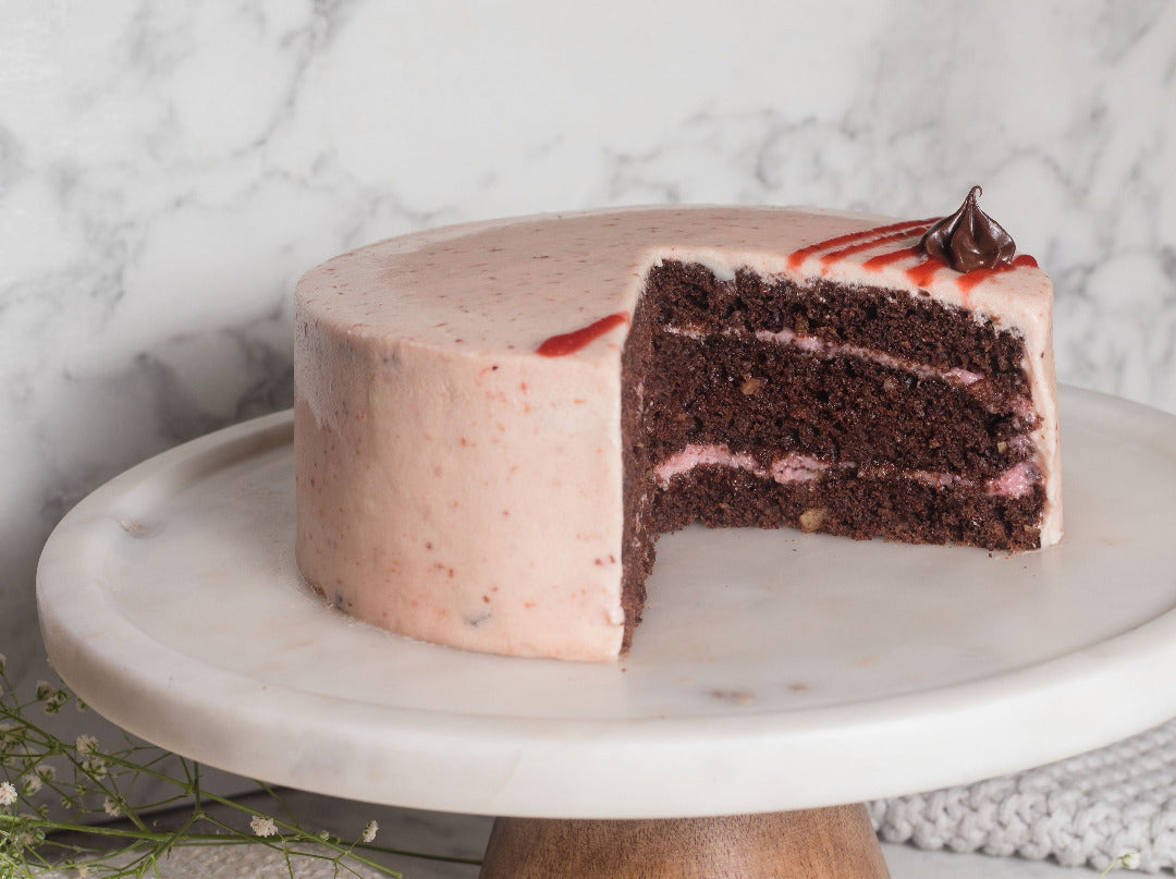 strawberry chocolate cake
