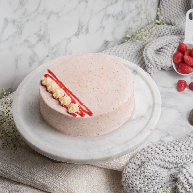 strawberry vanilla cake