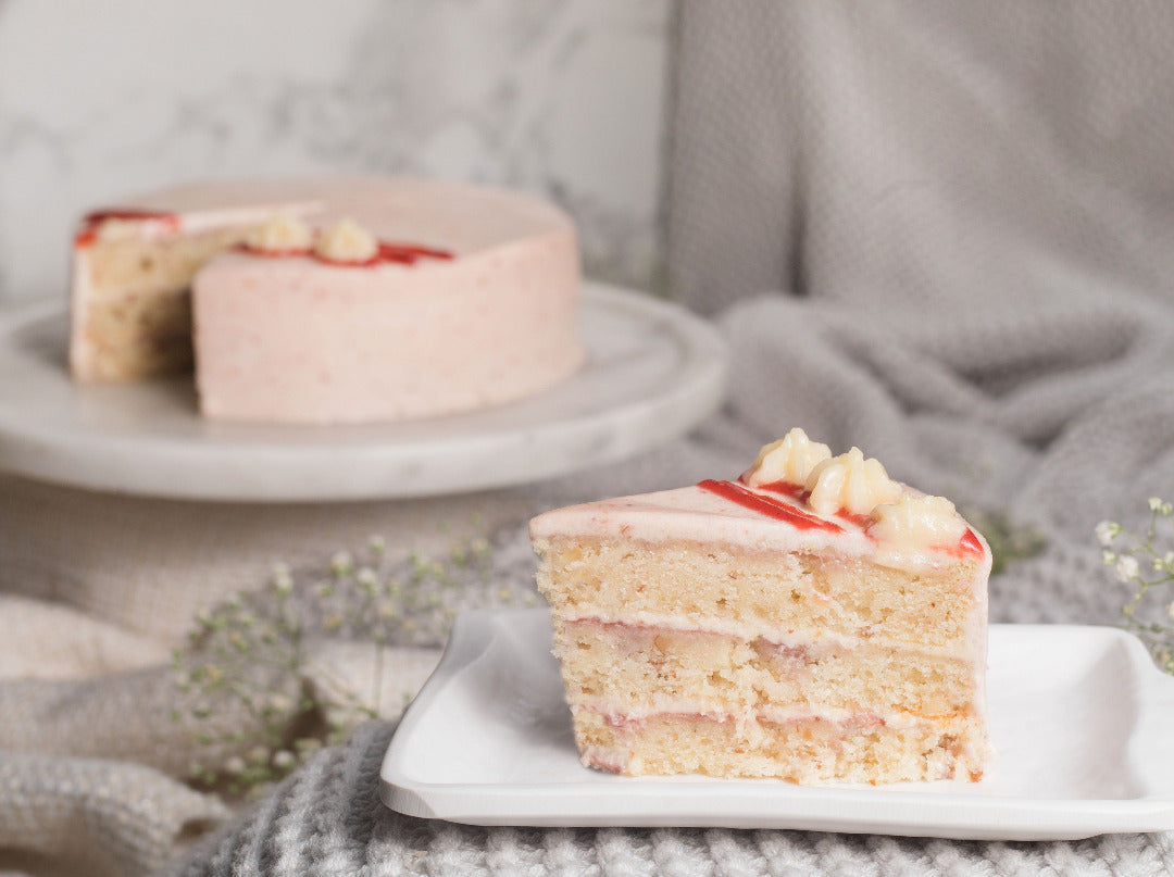 strawberry vanilla cake
