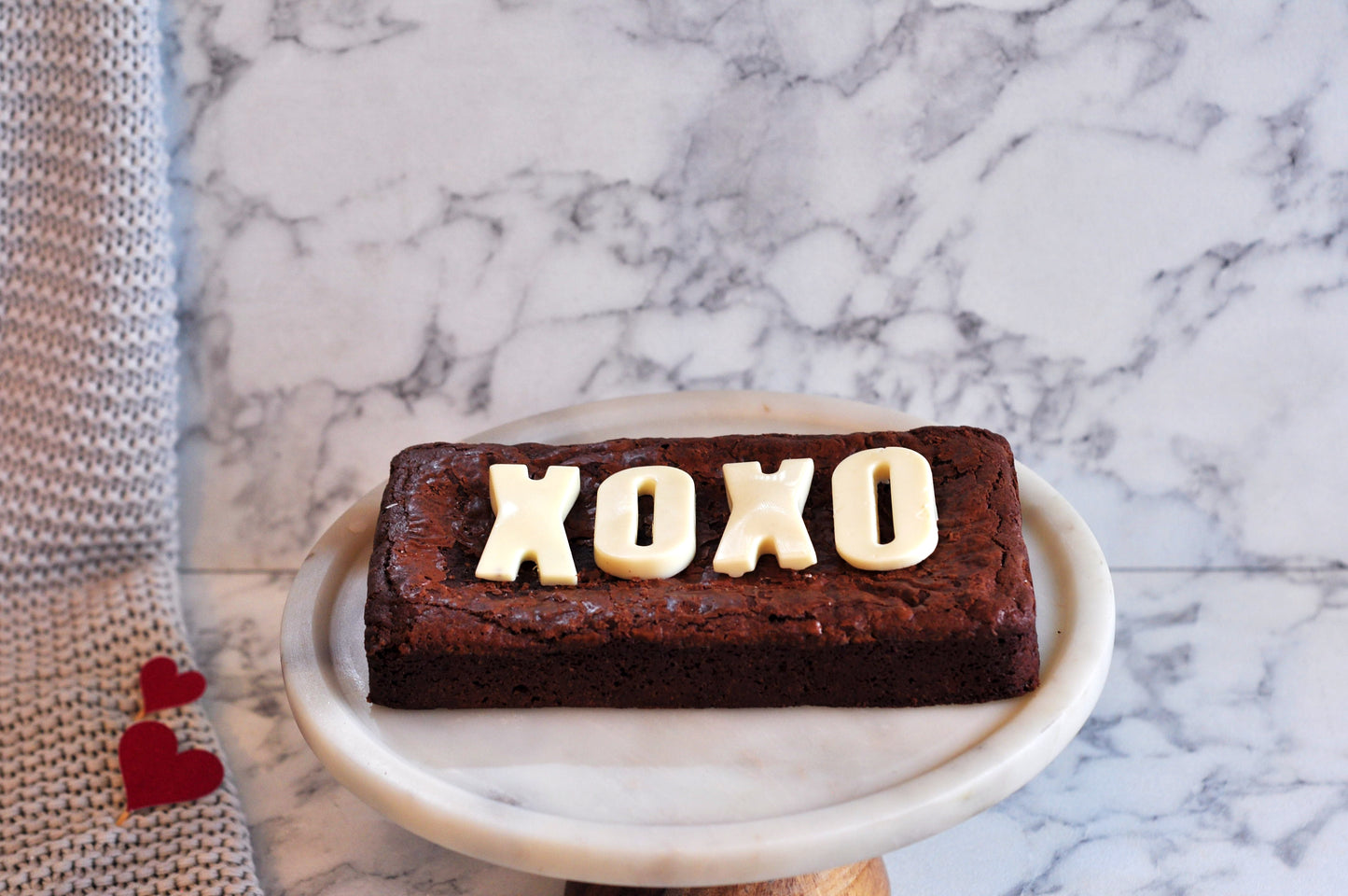 XOXO Cake Loaf Gift Pack