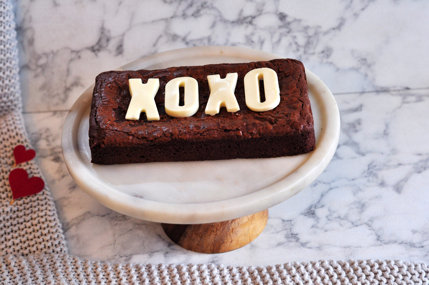 XOXO Cake Loaf Gift Pack