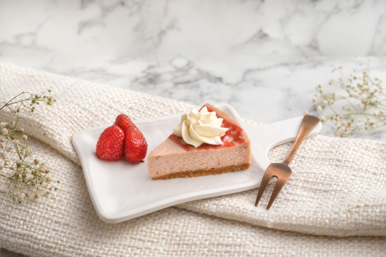 Strawberry Cheesecake Slice - Pack of  6