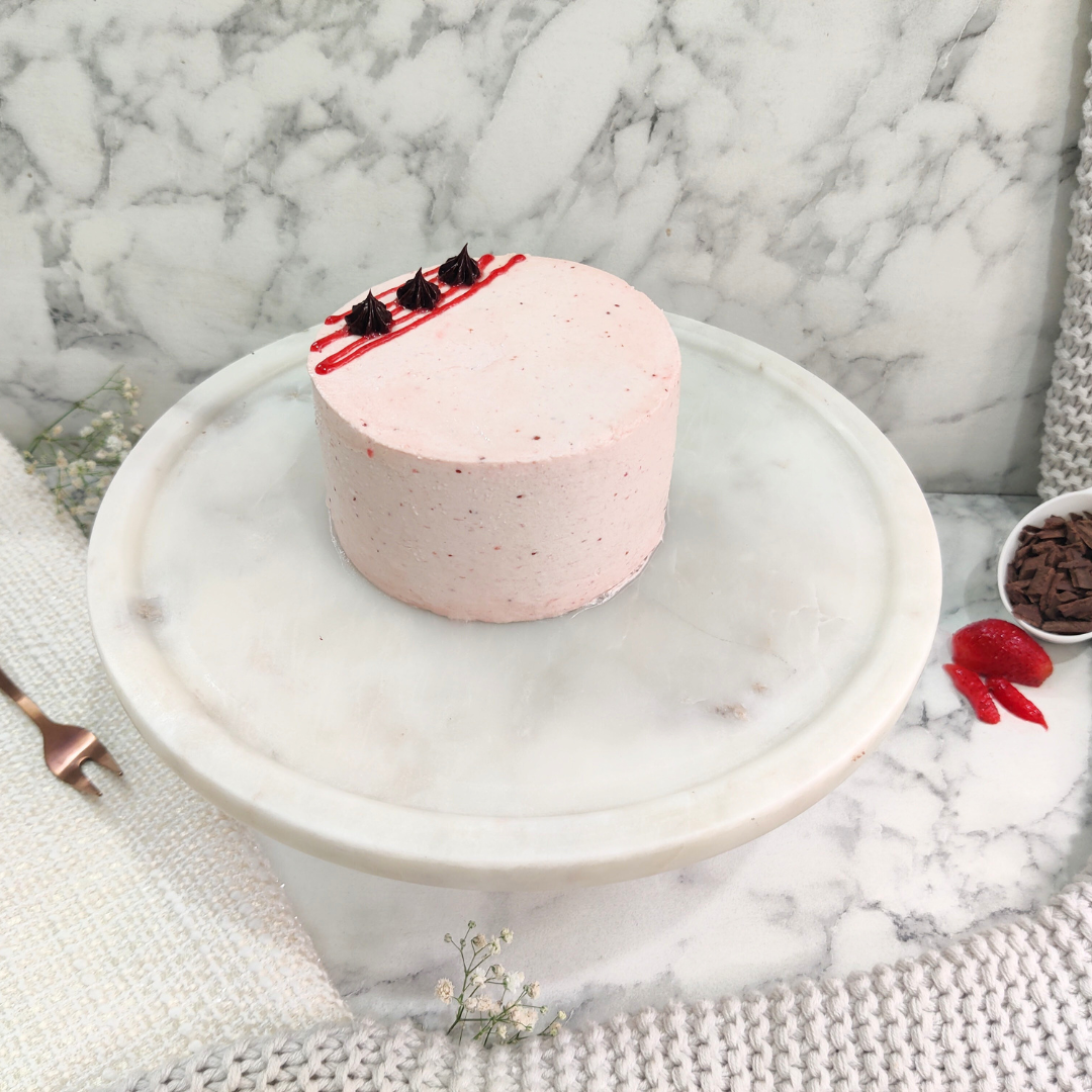 strawberry bento cake